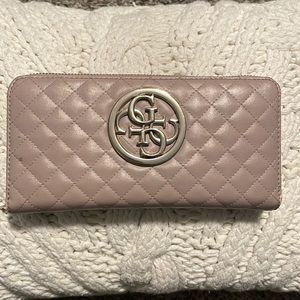 New guess wallet